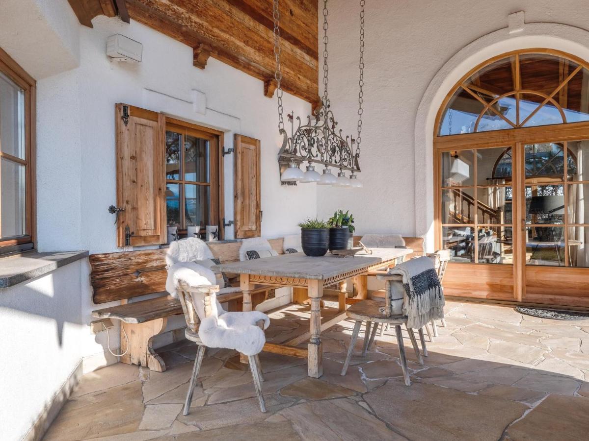 Chalet In St Johann In Tyrol Near Kitzbuehel Apfeldorf Eksteriør billede